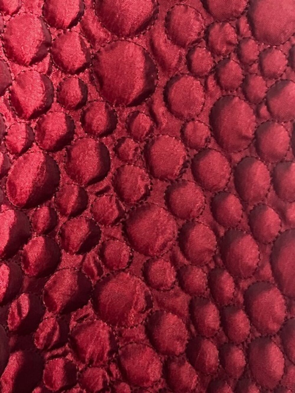 Christmas Tree Skirt Burgundy Red - Picture 4 of 8